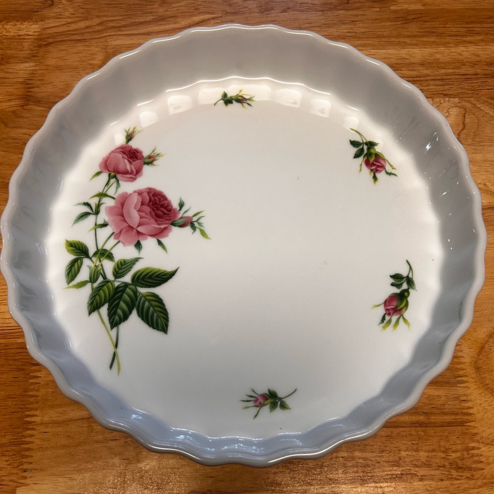 Christineholm Porcelain Rose Pattern